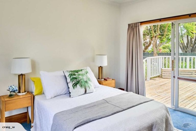 Photo of property in 9 Riddiford Street, Woburn, Lower Hutt, 5011