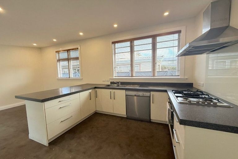 Photo of property in 48 Bristol Square, Hutt Central, Lower Hutt, 5010
