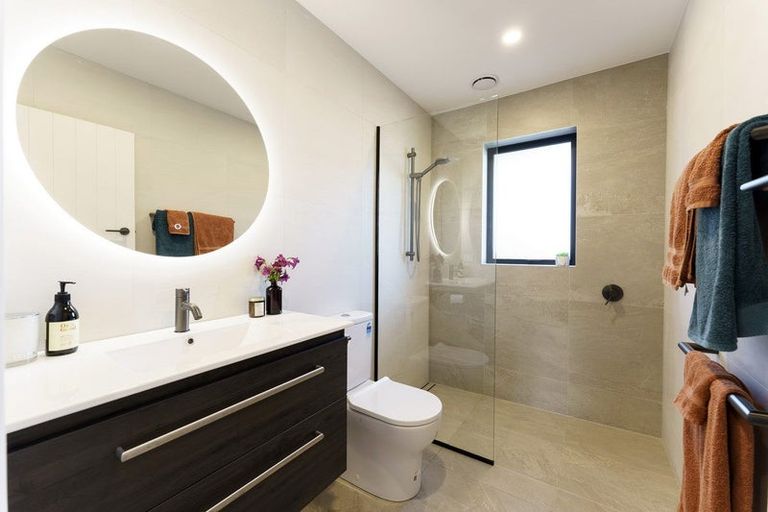 Photo of property in 12 Kyeburn Place, Avonhead, Christchurch, 8042