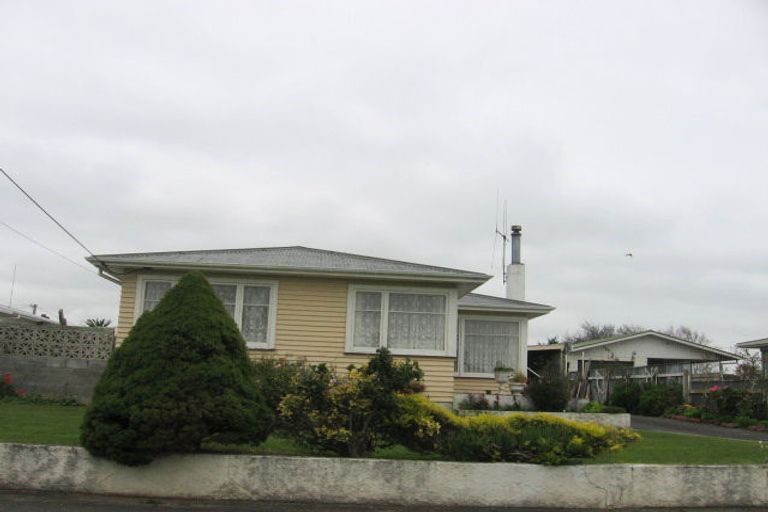 Photo of property in 12 Marriner Street, Highbury, Palmerston North, 4412