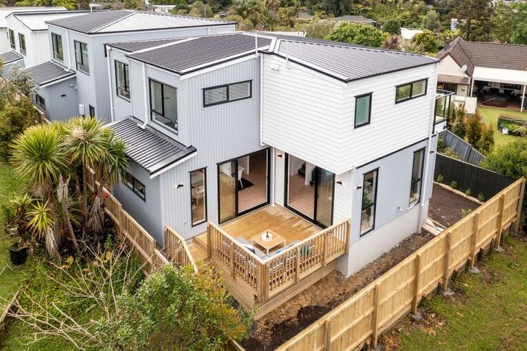 Photo of property in 24c Killarney Avenue, Torbay, Auckland, 0630