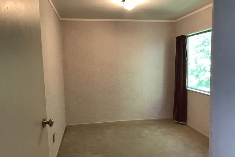 Photo of property in 2/7 Wye Street, Island Bay, Wellington, 6023