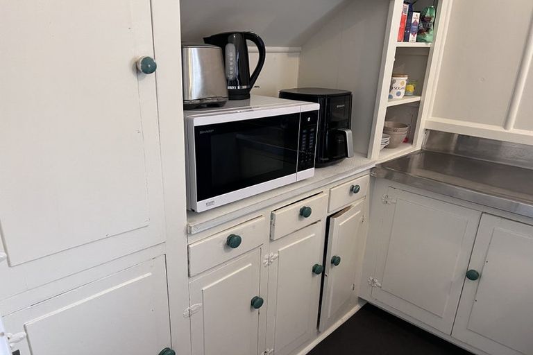 Photo of property in 31 Arlington Street, Mount Cook, Wellington, 6011