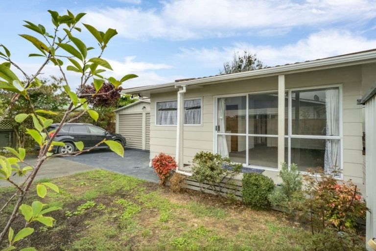 Photo of property in 1/99 Parkers Road, Tahunanui, Nelson, 7011
