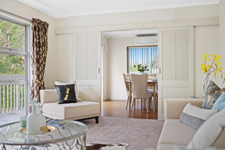 Photo of property in 200 Fisher Parade, Farm Cove, Auckland, 2012