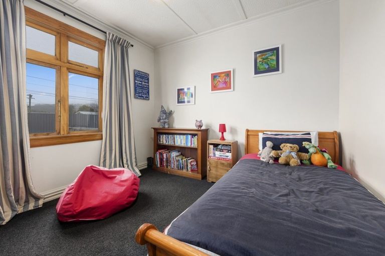 Photo of property in 23 Ward Street, Trentham, Upper Hutt, 5018