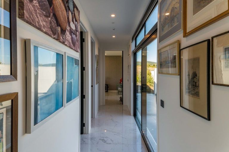 Photo of property in 16 The Fairways, Kinloch, Taupo, 3377