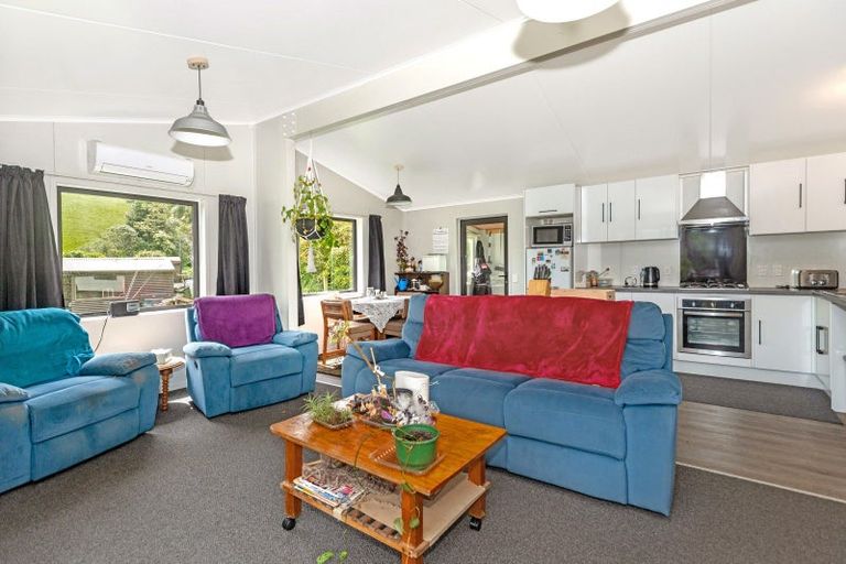 Photo of property in 11 Motu Road, Matawai, 4092