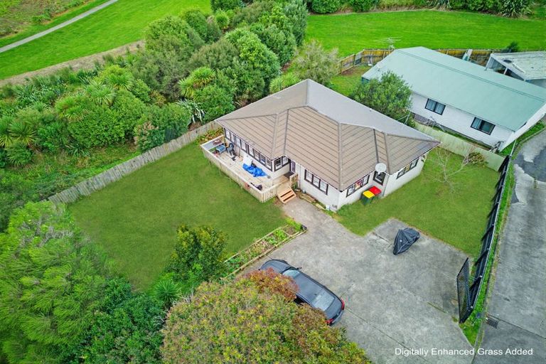 Photo of property in 10 Igloo Place, Red Hill, Papakura, 2110