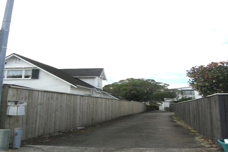 Photo of property in 22a Bloomfield Terrace, Hutt Central, Lower Hutt, 5010