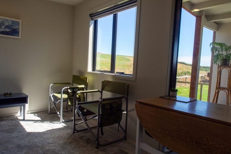 Photo of property in 19 Monkey Island Road, Orepuki, Riverton, 9881