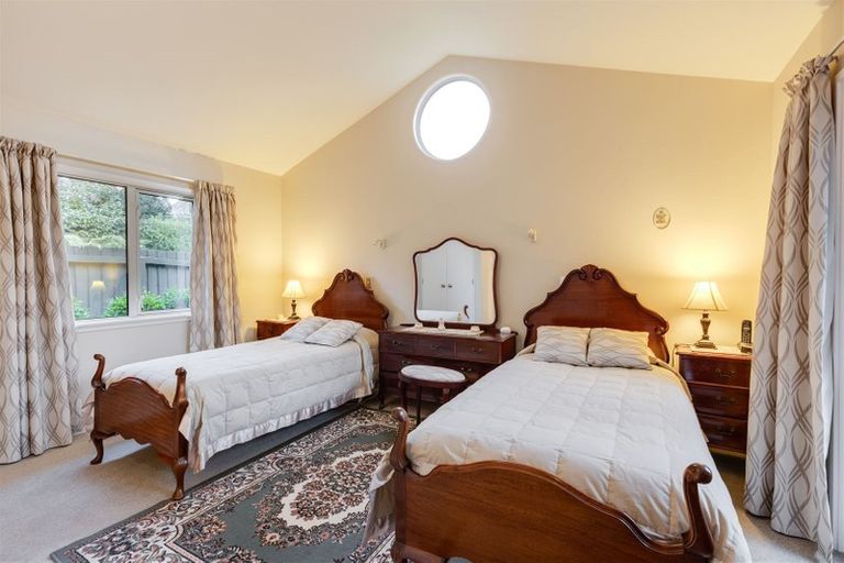 Photo of property in 46 Wai-iti Terrace, Burnside, Christchurch, 8052