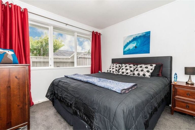 Photo of property in 9a Olive Terrace, Paraparaumu Beach, Paraparaumu, 5032