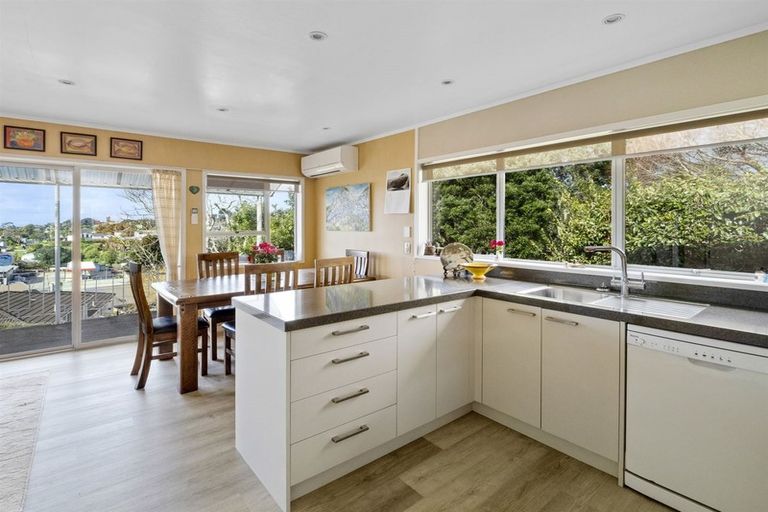 Photo of property in 12 Nigel Road, Browns Bay, Auckland, 0630