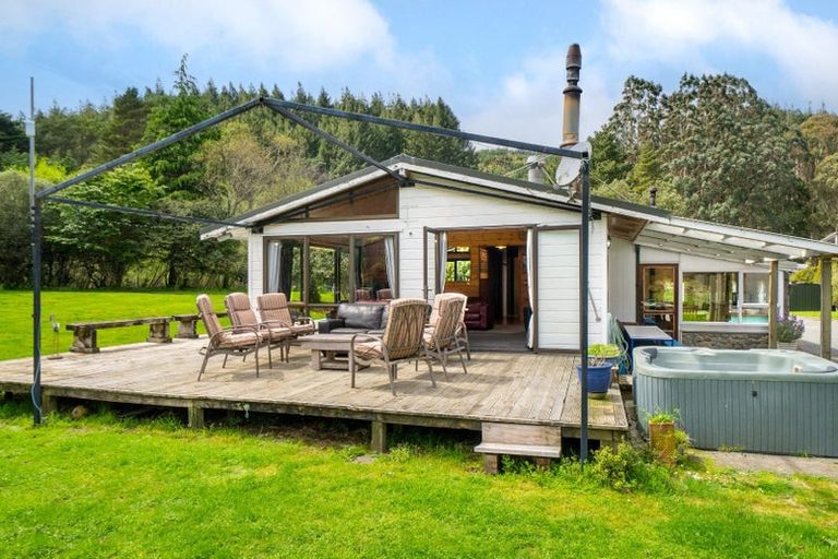 Photo of property in 1913 Akatarawa Road, Akatarawa Valley, Upper Hutt, 5372
