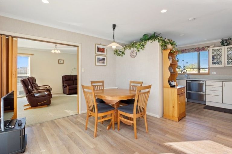 Photo of property in 7 Panckhurst Drive, Woodend, 7610