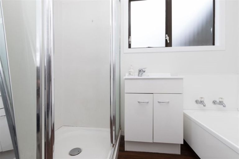 Photo of property in 43 Garland Drive, St Andrews, Hamilton, 3200