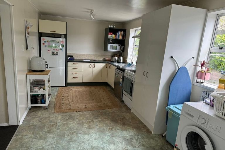 Photo of property in 7 Randwick Road, Northland, Wellington, 6012