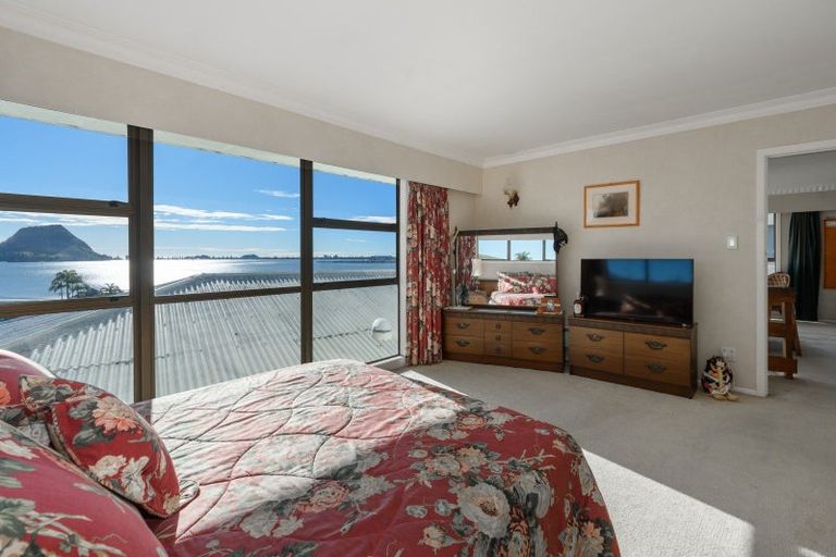 Photo of property in 10 Acklam Avenue, Otumoetai, Tauranga, 3110