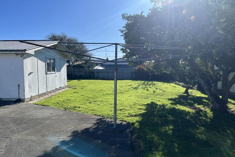 Photo of property in 4 Kauri Street, Taradale, Napier, 4112