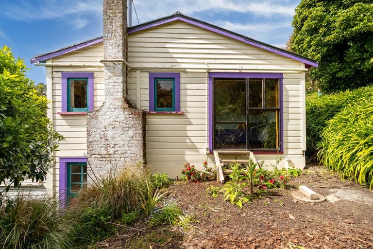 Photo of property in 16 Watkins Street, Purakaunui, Port Chalmers, 9081