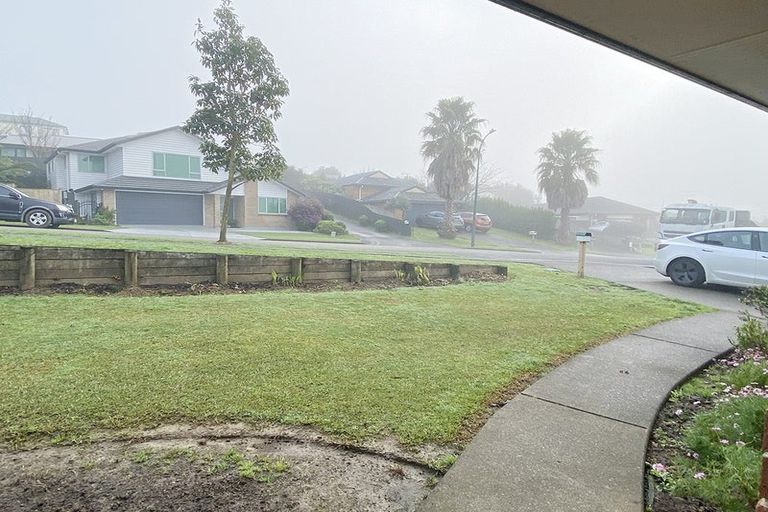 Photo of property in 44 Saralee Drive, Manurewa, Auckland, 2105