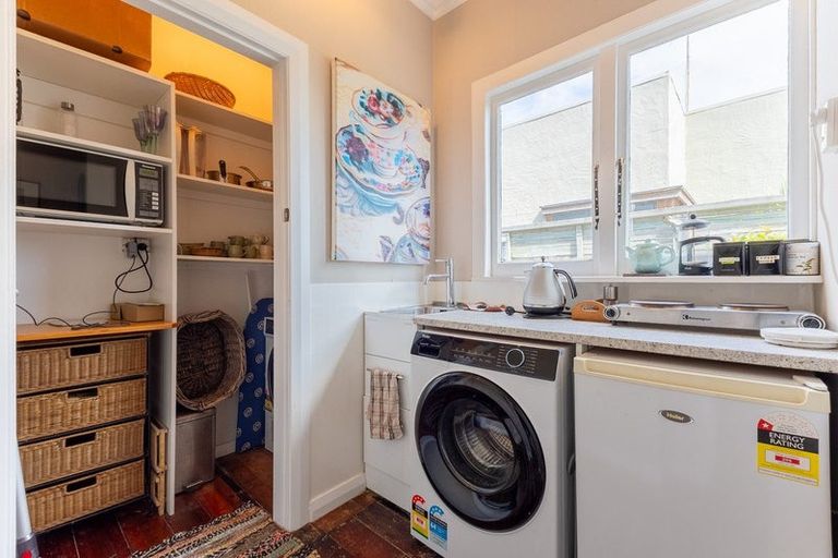 Photo of property in 48 Manly Street, Paraparaumu Beach, Paraparaumu, 5032