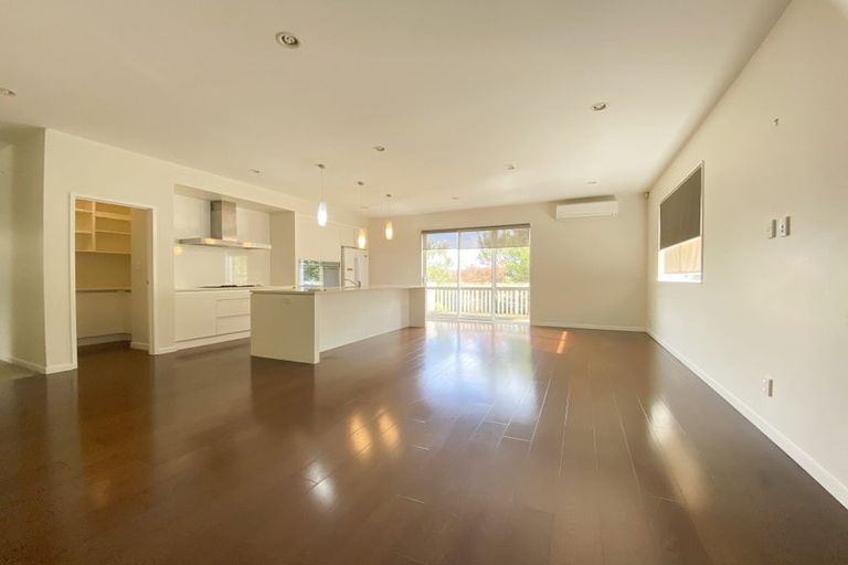 Photo of property in 113 Laurel Oak Drive, Schnapper Rock, Auckland, 0632