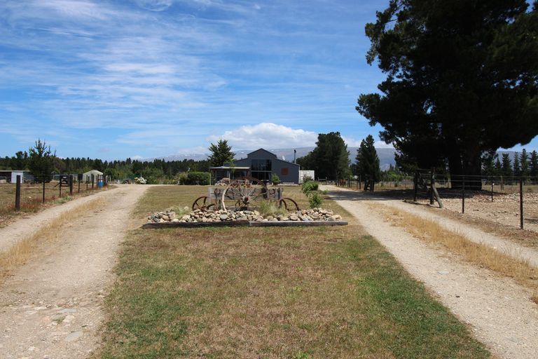 Photo of property in 249 Letts Gully Road, Letts Gully, Alexandra, 9393