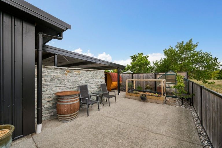 Photo of property in 83a Russell Street, Alexandra, 9320