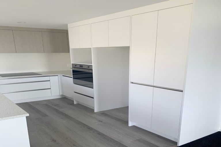 Photo of property in 10 Okoutu Lane, Moera, Lower Hutt, 5010