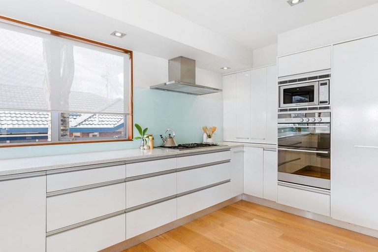 Photo of property in 33a Muricata Avenue, Mount Maunganui, 3116