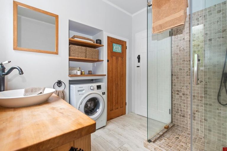 Photo of property in 11 Devon Street, Glenholme, Rotorua, 3010