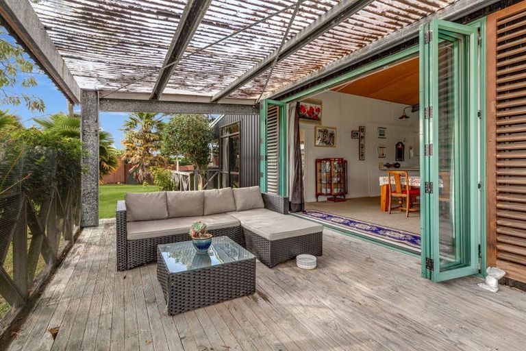 Photo of property in 6 Nikau Place, Edgecumbe, 3120