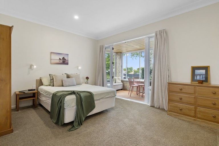 Photo of property in 94 Braid Road, St Andrews, Hamilton, 3200