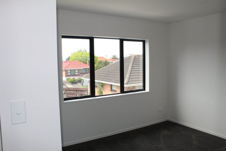 Photo of property in 52 Pembroke Street, Papatoetoe, Auckland, 2025