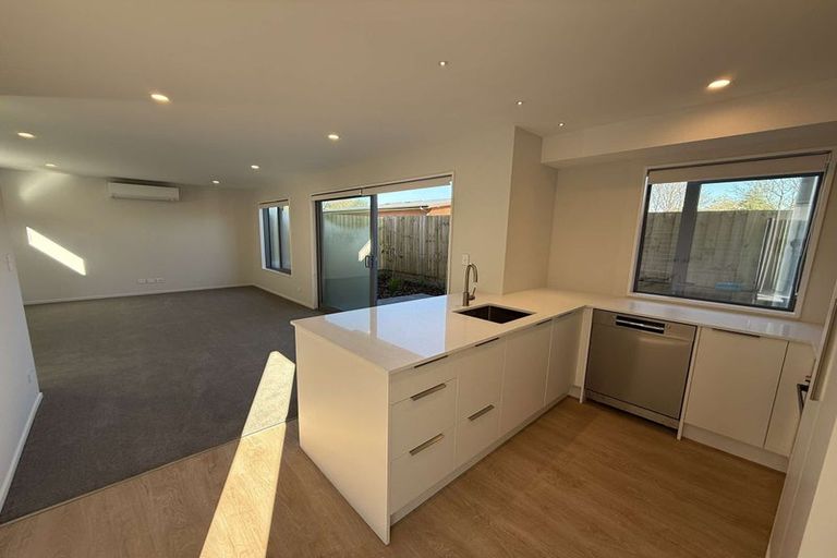 Photo of property in 2/78 Harman Street, Addington, Christchurch, 8024