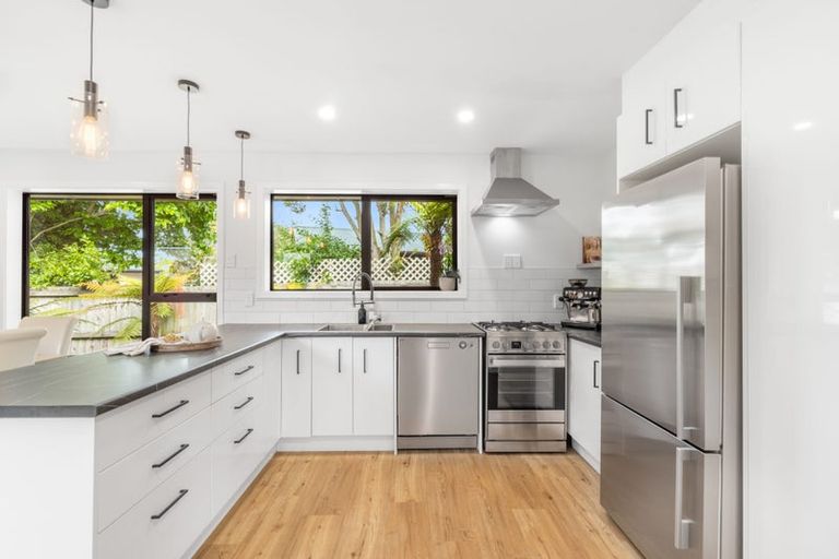 Photo of property in 24a Canberra Place, Redwood, Christchurch, 8051