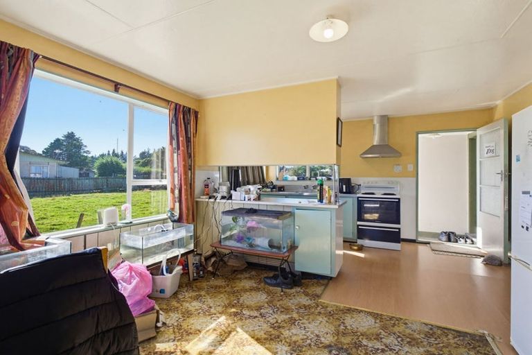 Photo of property in 22 Carlson Street, Dannevirke, 4930