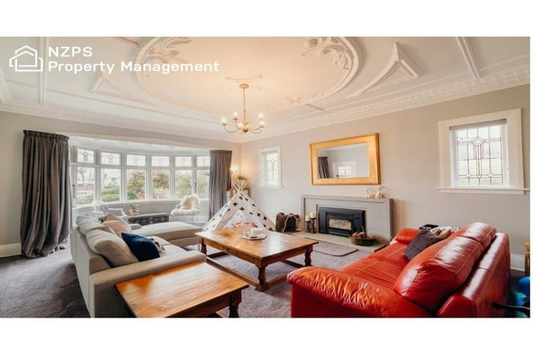 Photo of property in 372 Bay View Road, Saint Clair, Dunedin, 9012