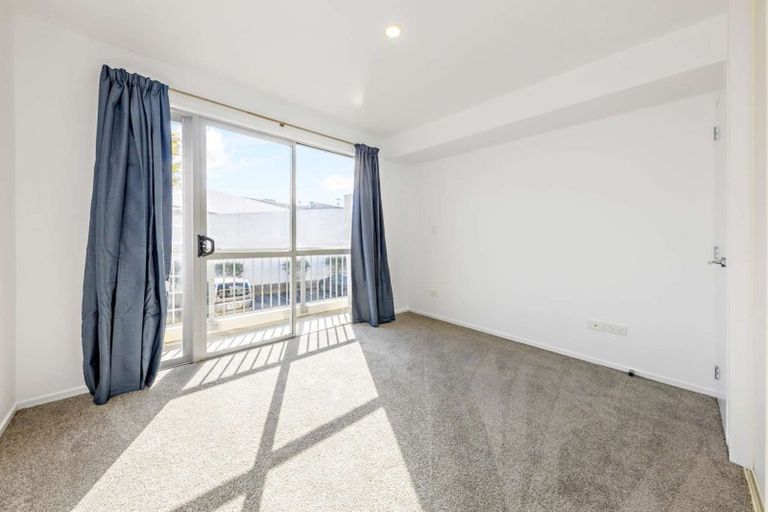 Photo of property in 90b Michael Jones Drive, Flat Bush, Auckland, 2019