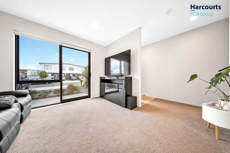 Photo of property in 49 Katikati Drive, Manurewa, Auckland, 2102