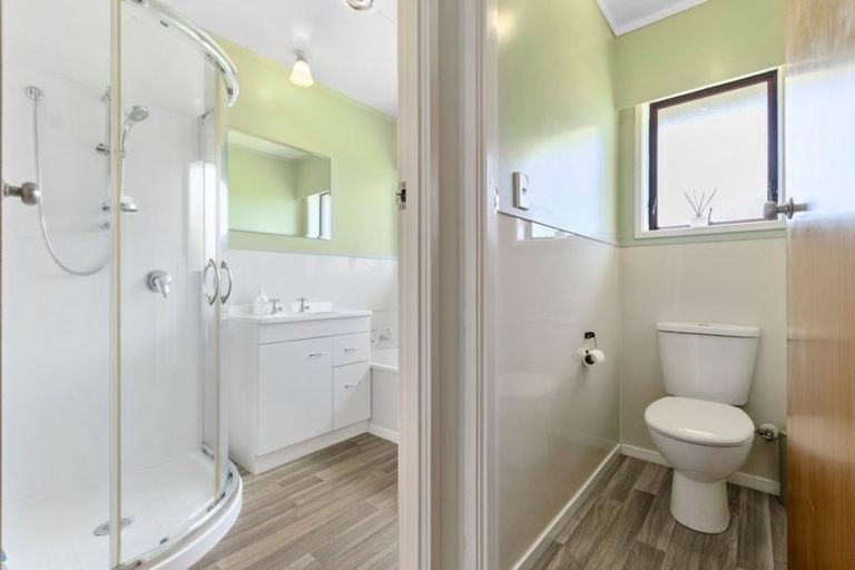 Photo of property in 125b Old Wairoa Road, Papakura, 2110