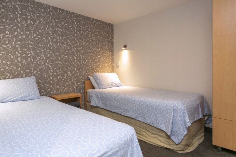 Photo of property in 1/7 Tui Street, Torbay, Auckland, 0630
