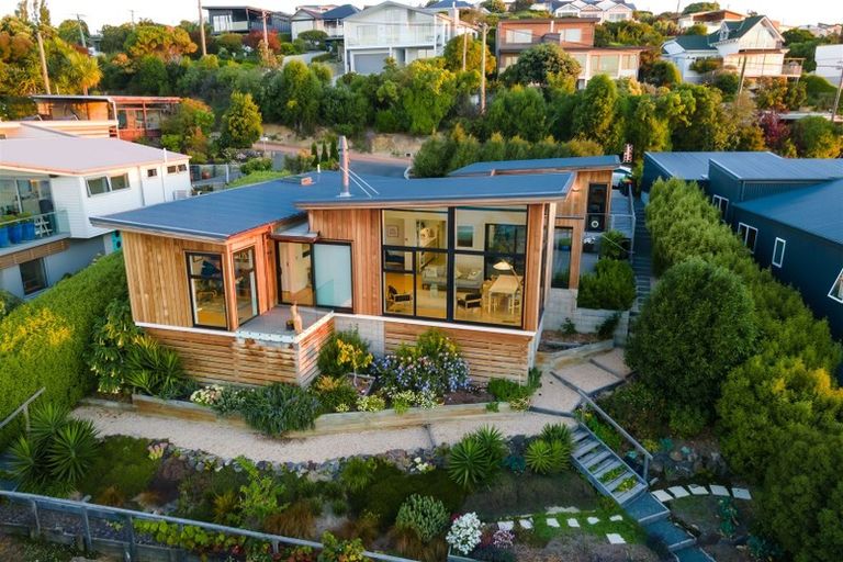 Photo of property in 45 Saint Andrews Hill Road, Mount Pleasant, Christchurch, 8081