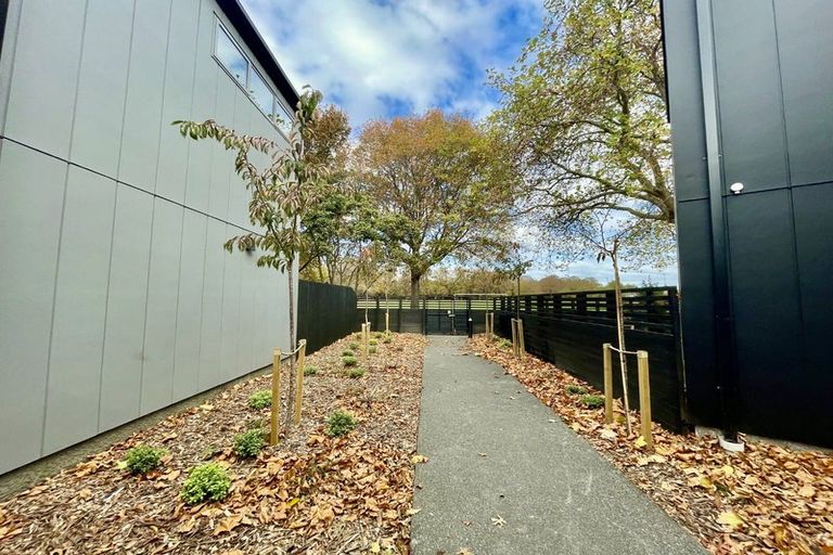 Photo of property in 13/27 Harewood Road, Papanui, Christchurch, 8053