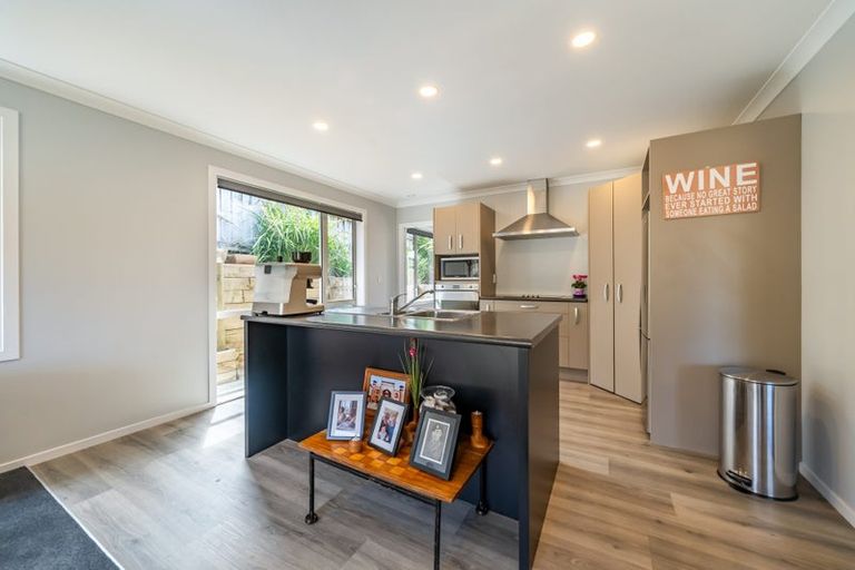 Photo of property in 103 Te Puia Drive, Aotea, Porirua, 5024