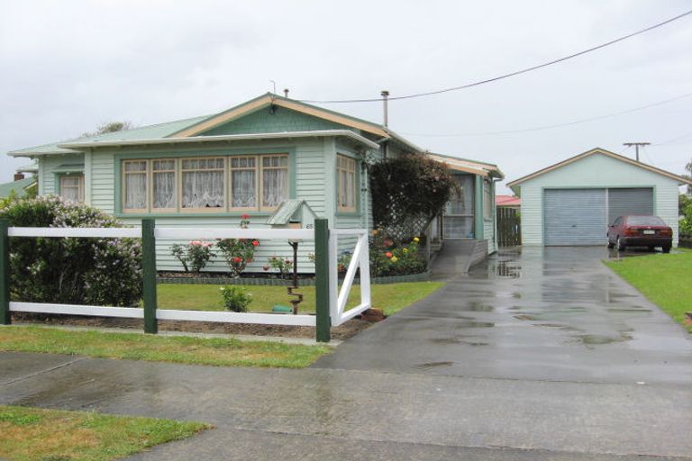 Photo of property in 65 Marlborough Street, Feilding, 4702