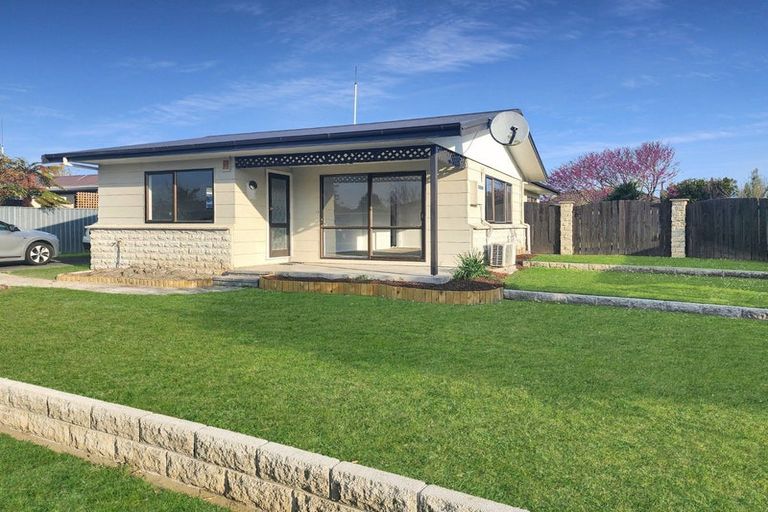 Photo of property in 14 Cardiff Place, Tamatea, Napier, 4112