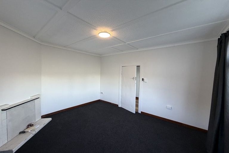 Photo of property in 113 Mangorei Road, Merrilands, New Plymouth, 4312